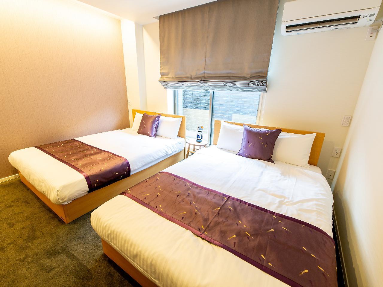 Апарт отель Grand Base Hiroshima Ekimae Экстерьер фото